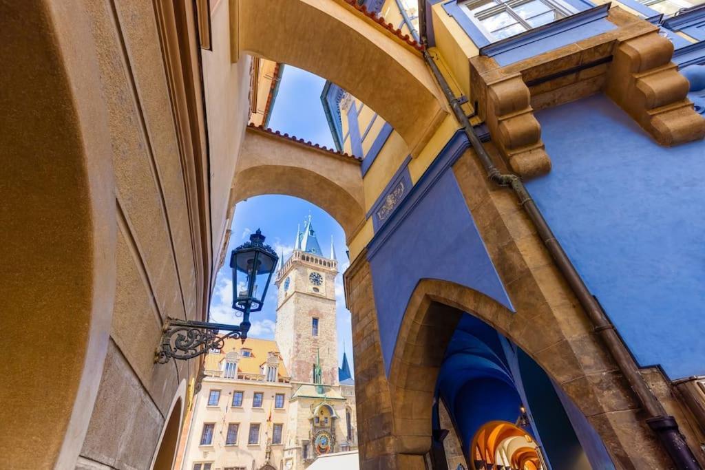 Capitol Deluxe Apartment Прага Экстерьер фото